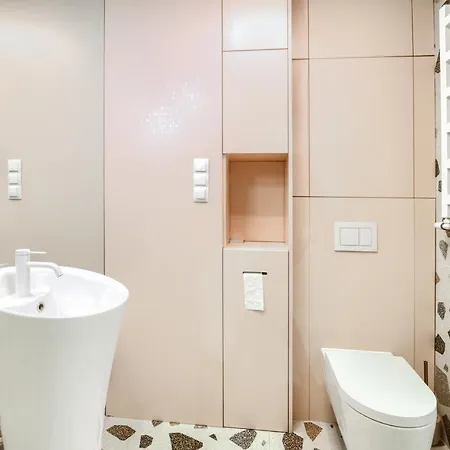 Newlifeapartamentsspa شقة كولوبرزيغ